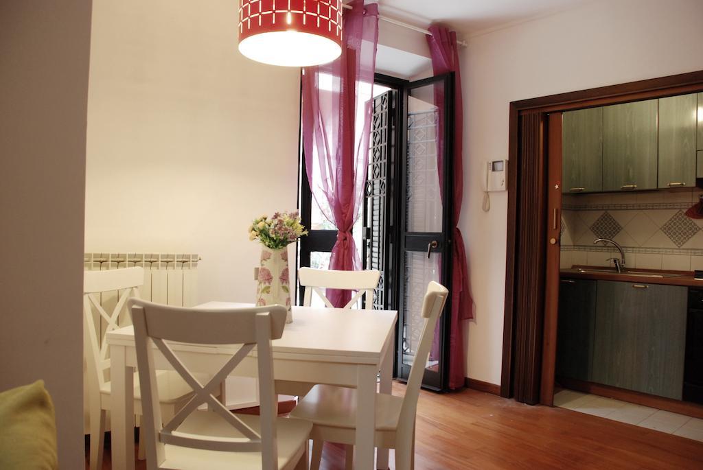Palazzo Velli Suites Rome Bilik gambar